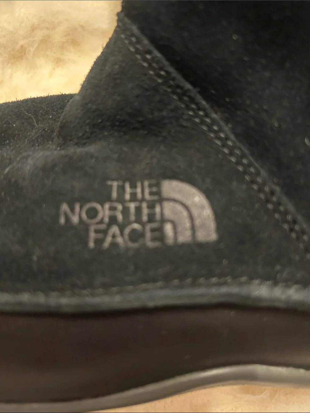 The North Face Jozie Insulated Faux-Fur Black Suede Leather Winter Boots Size 9